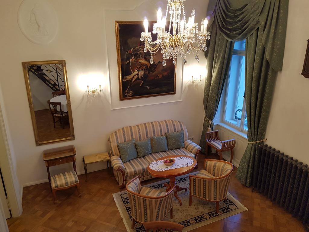 Charles Apartment Prag Exterior foto