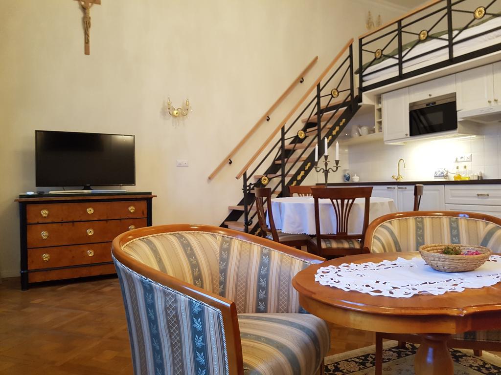 Charles Apartment Prag Exterior foto